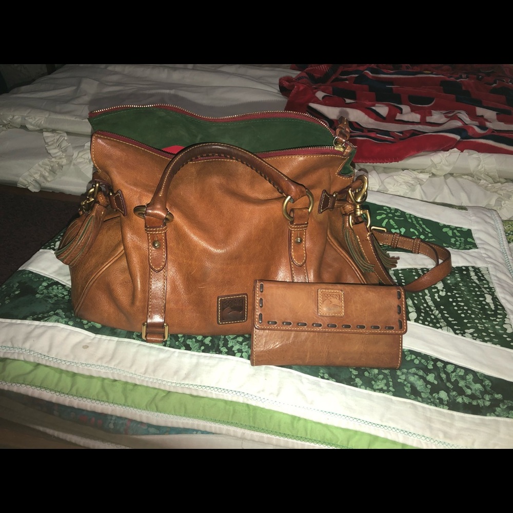 Dooney and Bourke satchel bag with matching wallet